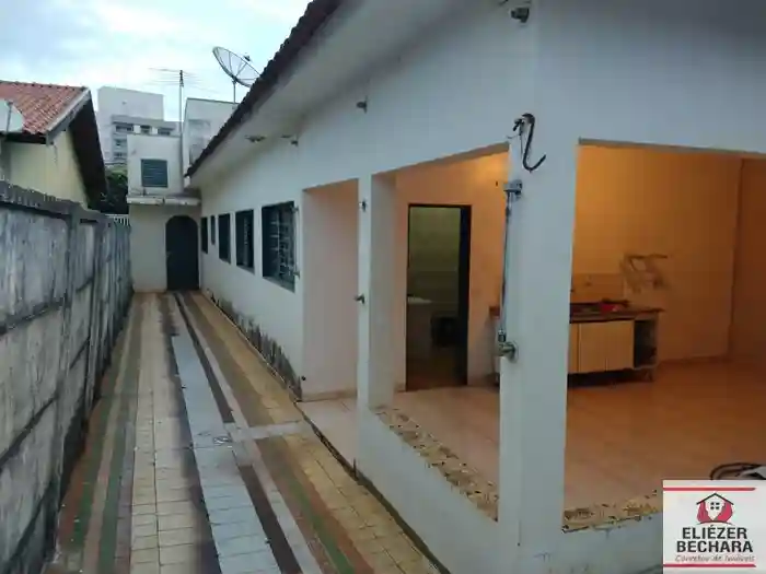 Casa com 3 quartos à venda, 200m² — foto 30 de 45
