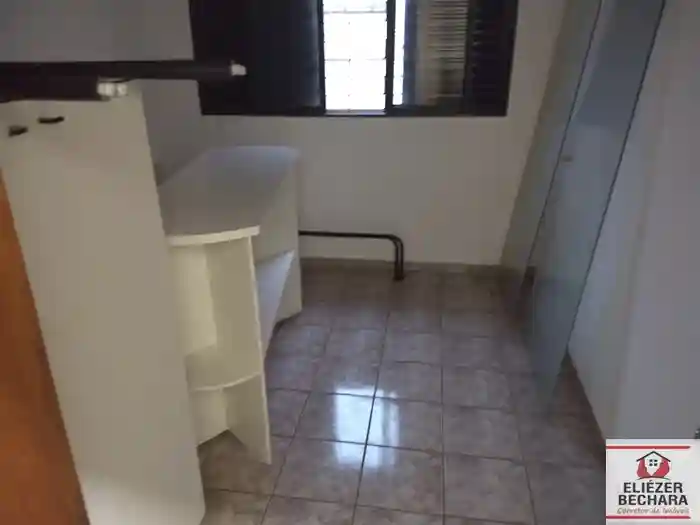 Casa com 3 quartos à venda, 200m² — foto 19 de 45