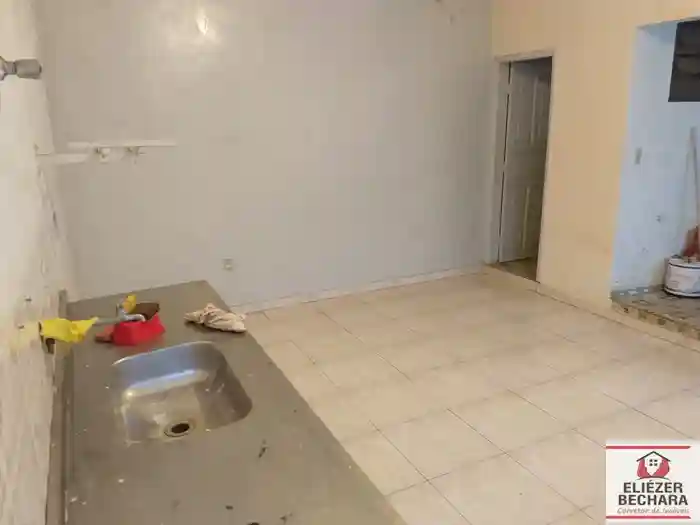 Casa com 3 quartos à venda, 200m² — foto 25 de 45