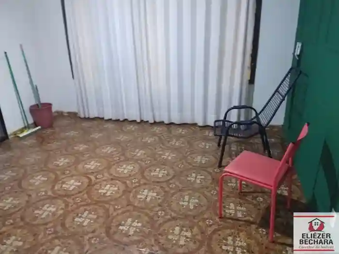 Casa com 3 quartos à venda, 200m² — foto 42 de 45