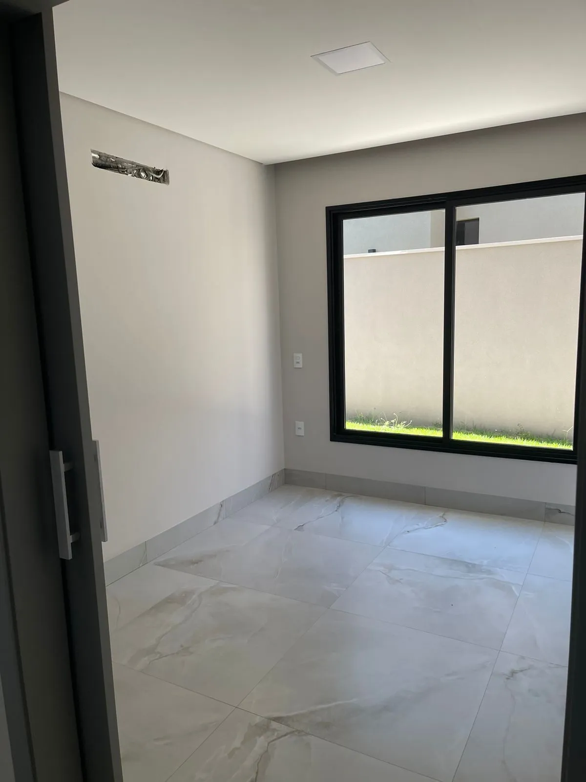 Casa de Condomínio com 3 quartos à venda, 280m² — foto 18 de 42