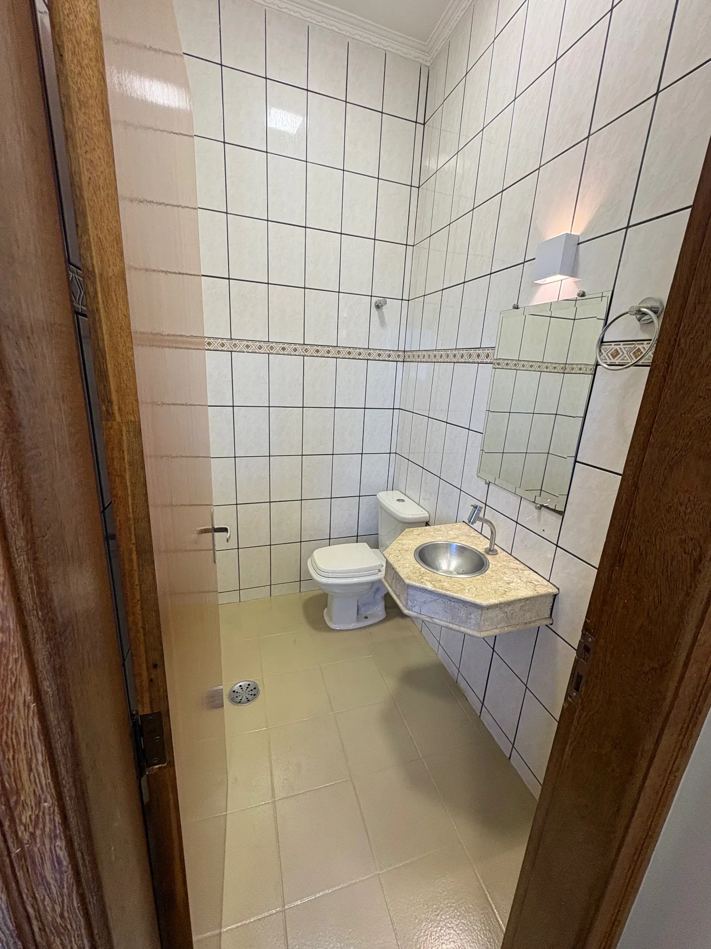 Casa com 3 quartos para aluguel, 350m² — foto 6 de 18