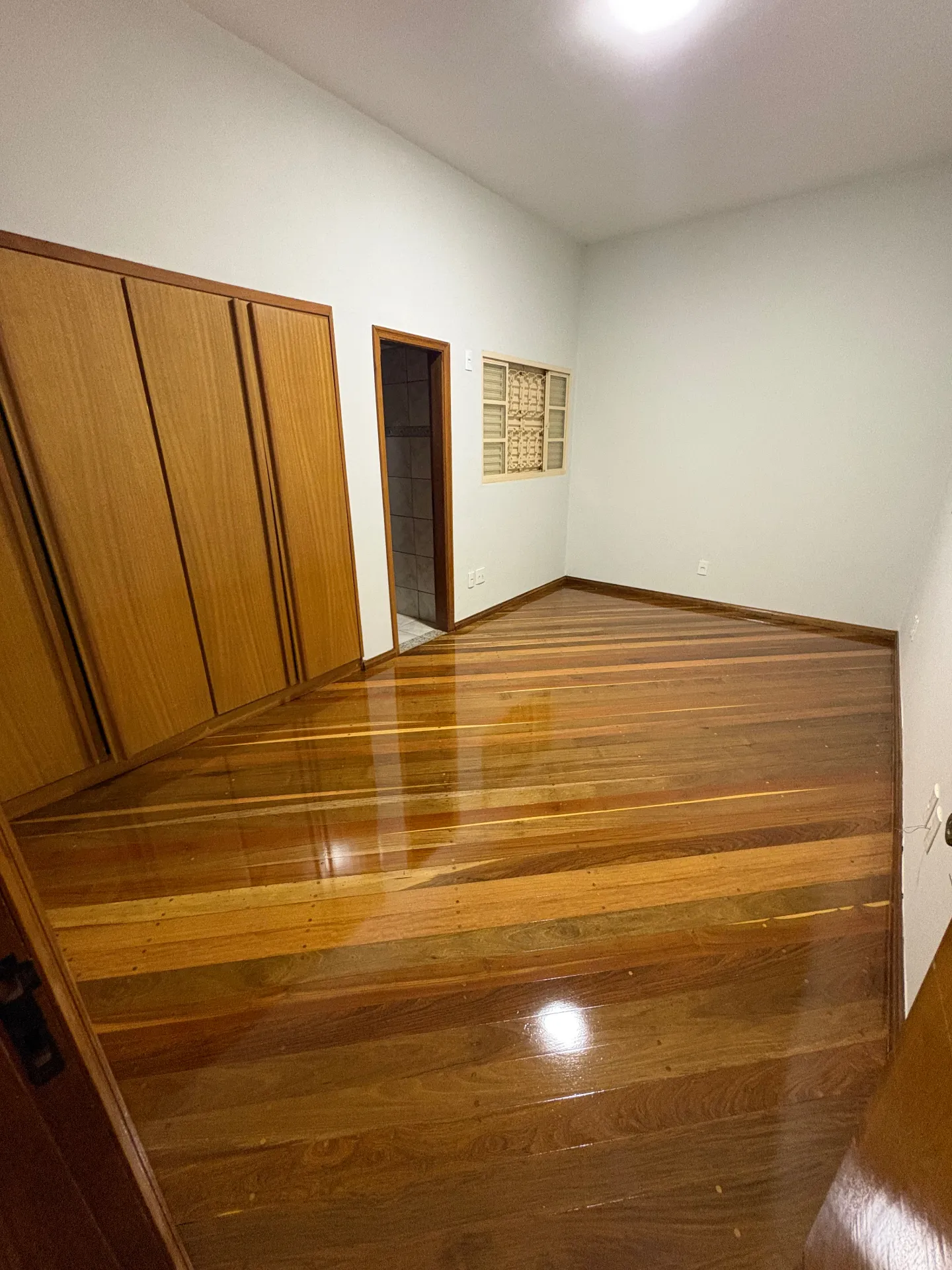 Casa com 3 quartos para aluguel, 350m² — foto 14 de 18