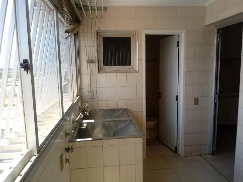 Apartamento com 3 quartos à venda, 151m² — foto 8 de 17