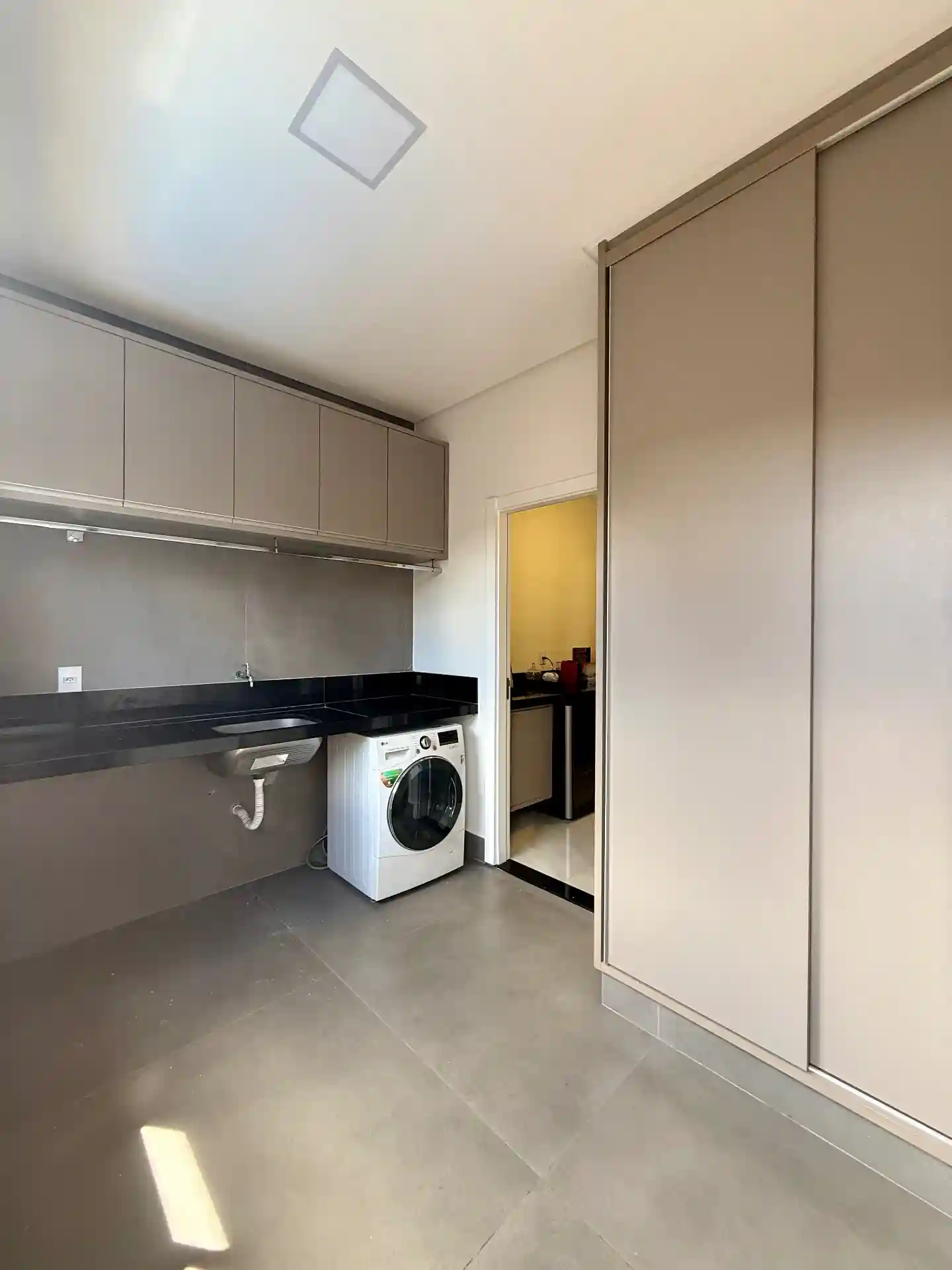 Casa de Condomínio com 3 quartos à venda, 500m² — foto 44 de 45