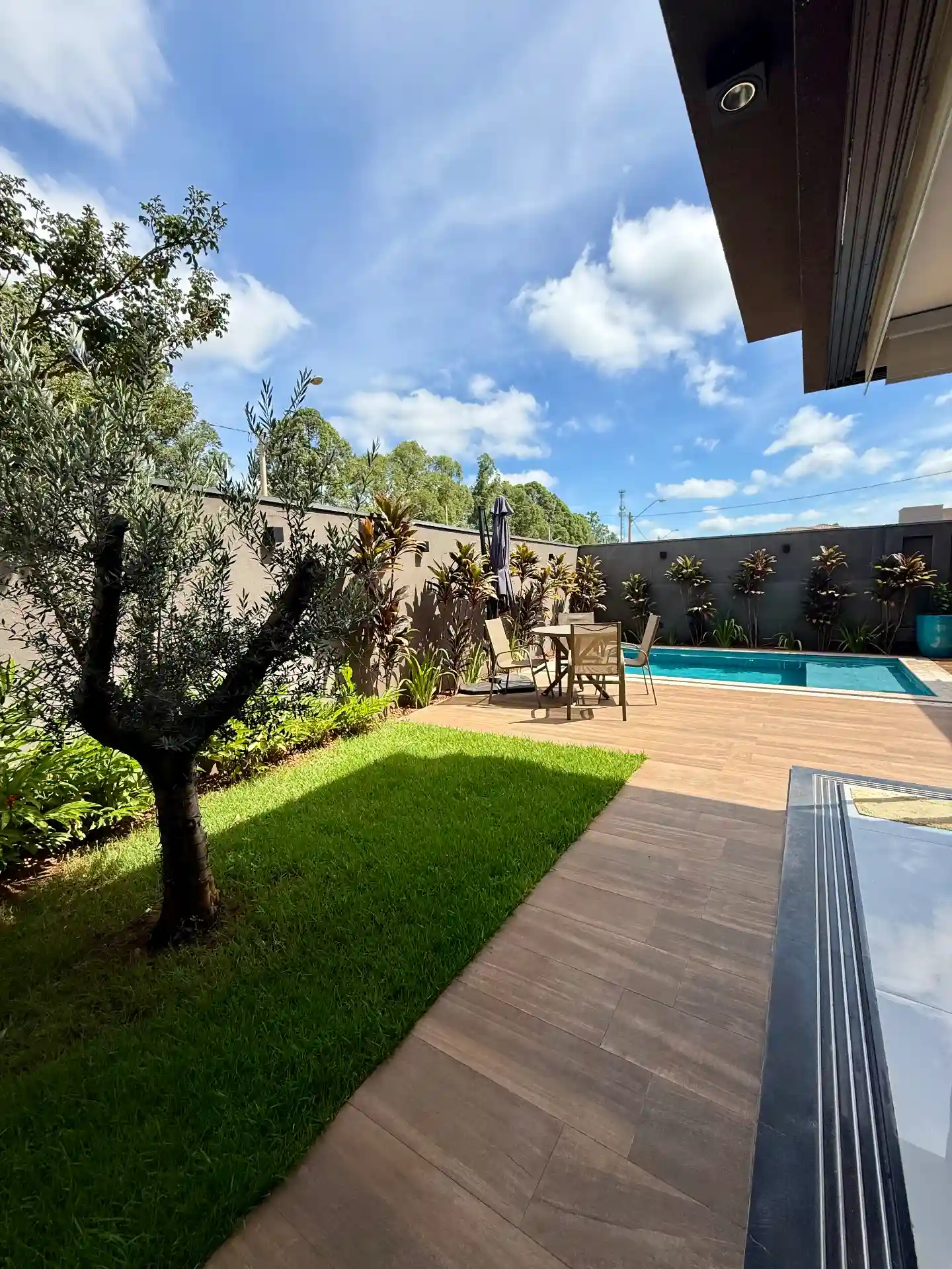 Casa de Condomínio com 3 quartos à venda, 500m² — foto 17 de 45