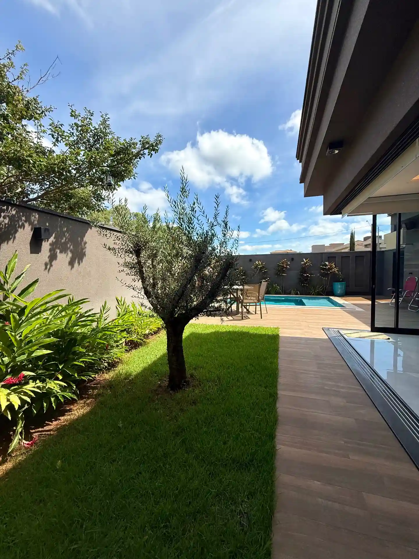 Casa de Condomínio com 3 quartos à venda, 500m² — foto 15 de 45