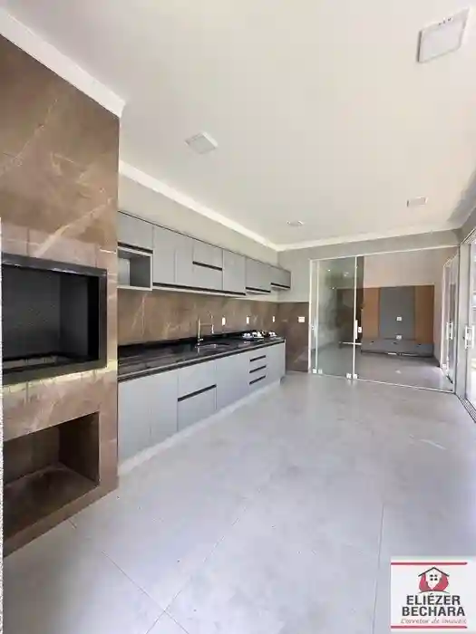 Casa de Condomínio com 3 quartos à venda, 151m² — foto 1 de 18