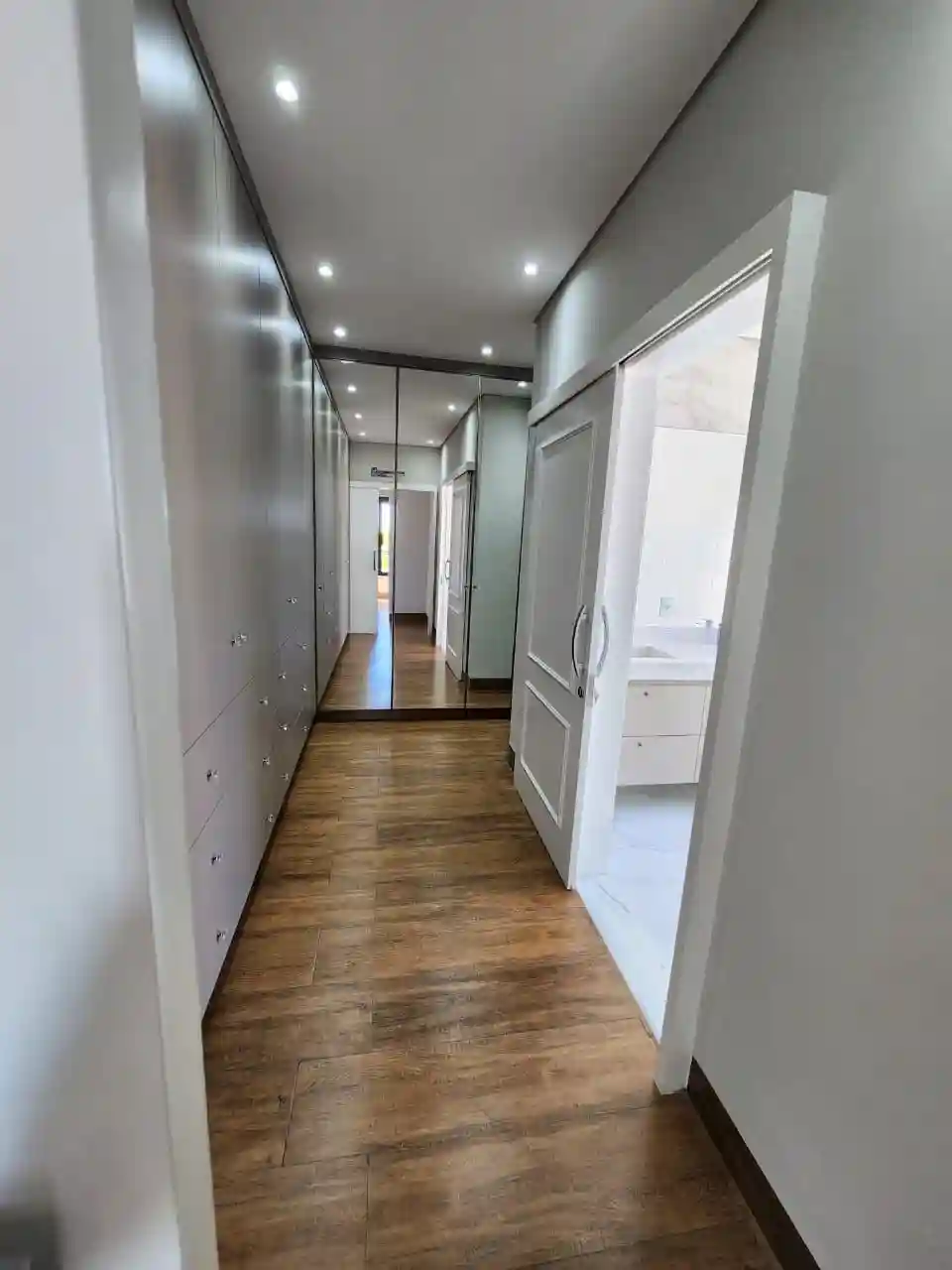 Casa de Condomínio  à venda, 380m² — foto 42 de 52