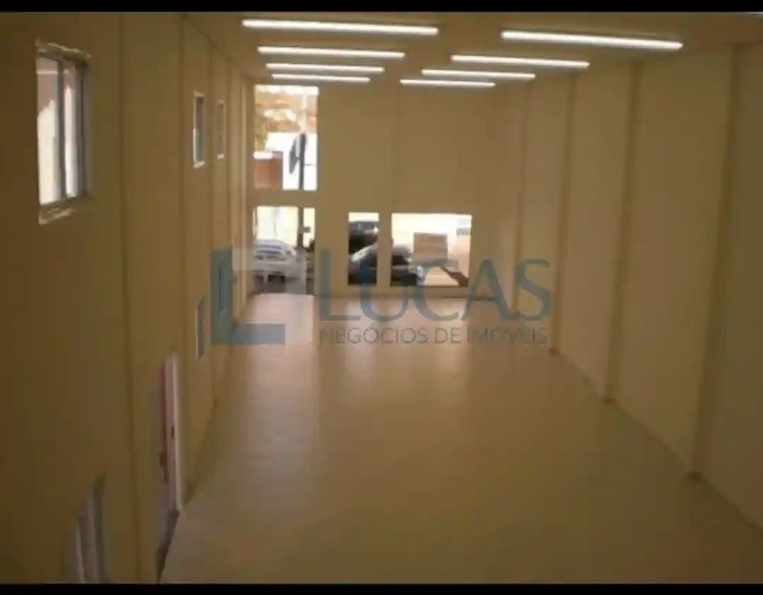 Prédio comercial  à venda, 490m² — foto 1 de 10
