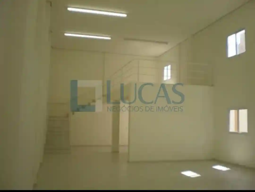 Prédio comercial  à venda, 490m² — foto 2 de 10