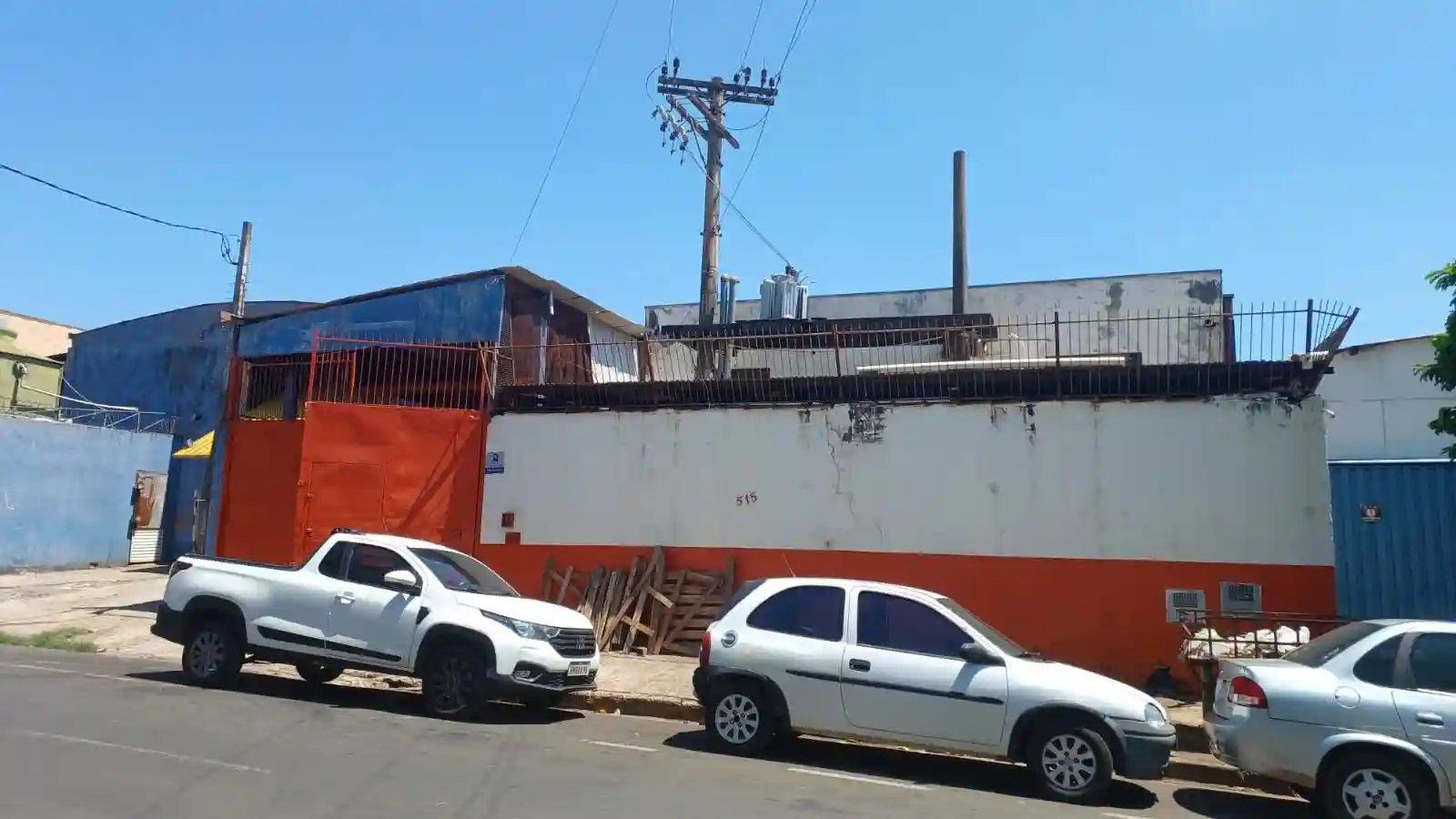Loja / Salão / Ponto Comercial  à venda, 542m² — foto 1 de 14