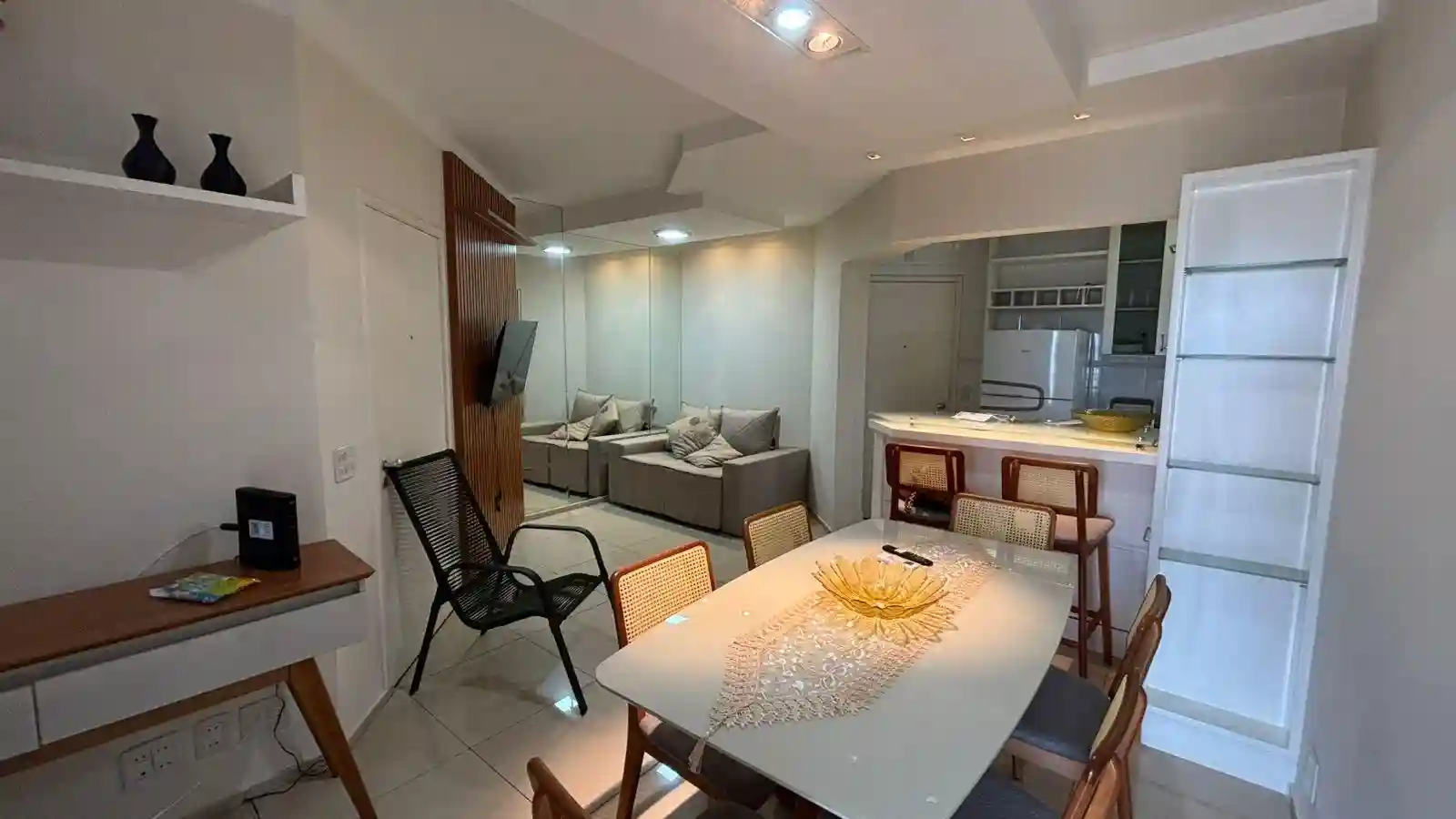 Apartamento com 2 quartos à venda, 72m² — foto 4 de 14