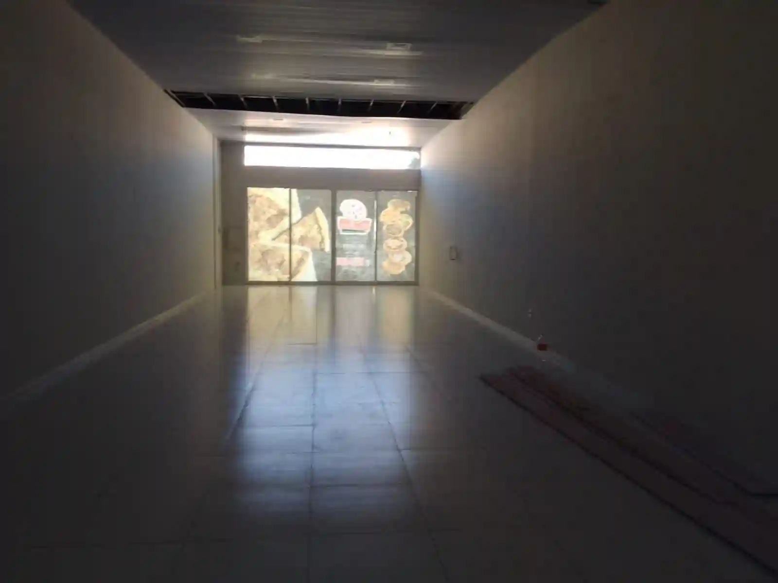 Loja / Salão / Ponto Comercial  para aluguel, 185m² — foto 3 de 9