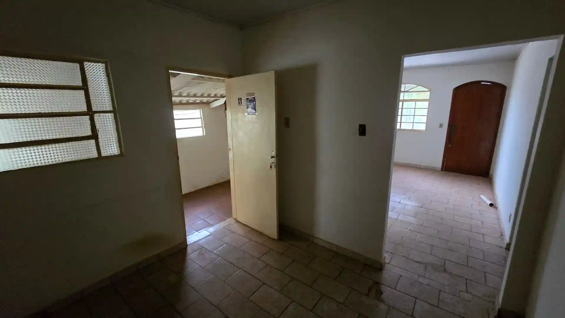 Casa com 4 quartos à venda, 396m² — foto 6 de 8