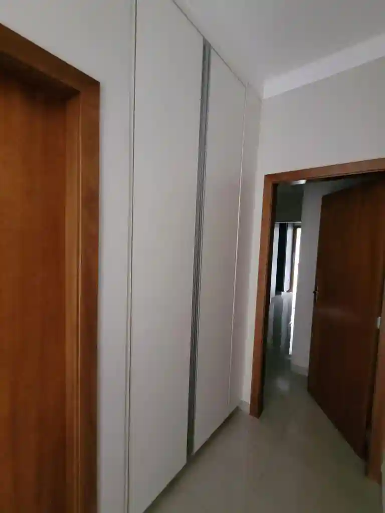 Casa de Condomínio com 3 quartos à venda, 372m² — foto 5 de 19