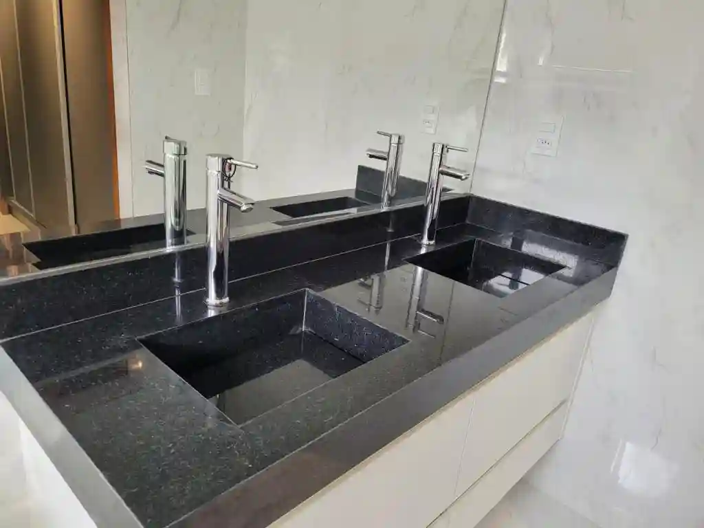 Casa de Condomínio com 3 quartos à venda, 372m² — foto 3 de 19