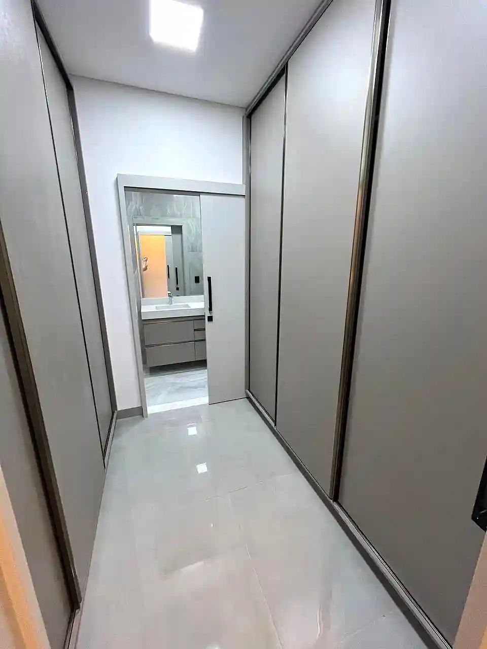 Casa de Condomínio com 3 quartos à venda, 275m² — foto 13 de 17