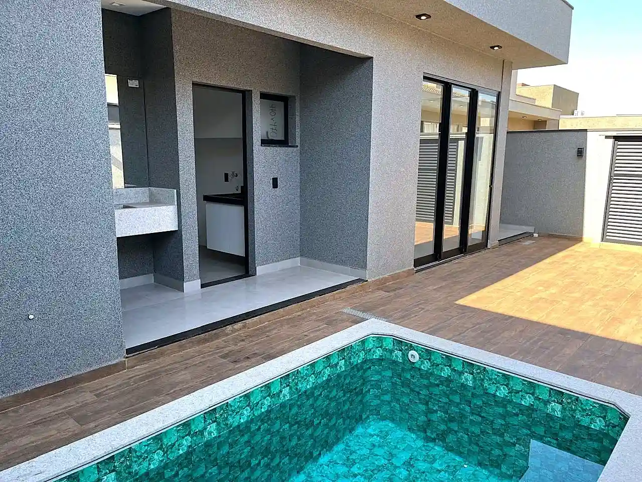 Casa de Condomínio com 3 quartos à venda, 275m² — foto 8 de 17