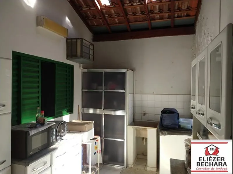 Casa à venda — foto 3 de 8