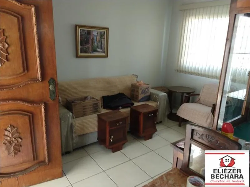 Casa à venda — foto 5 de 8