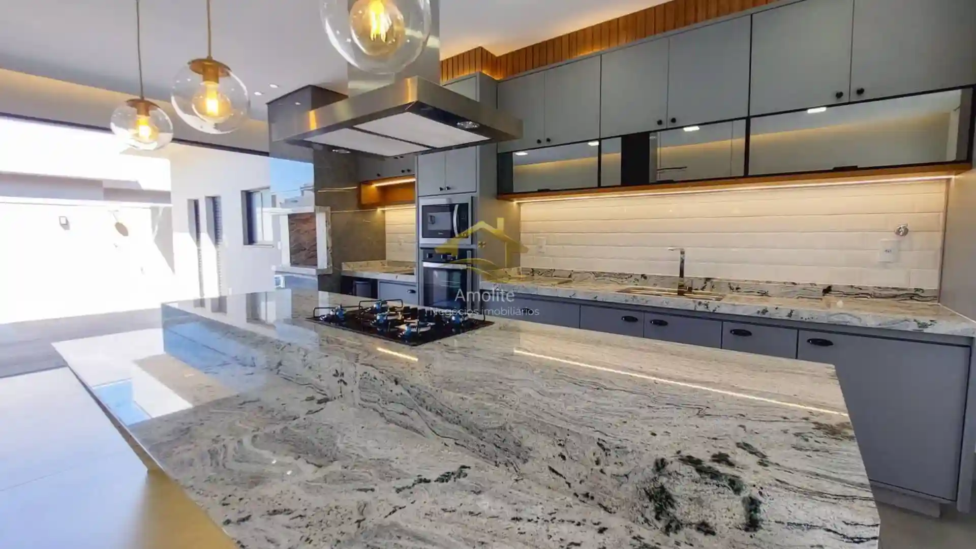 Casa de Condomínio com 3 quartos à venda, 215m² — foto 28 de 35