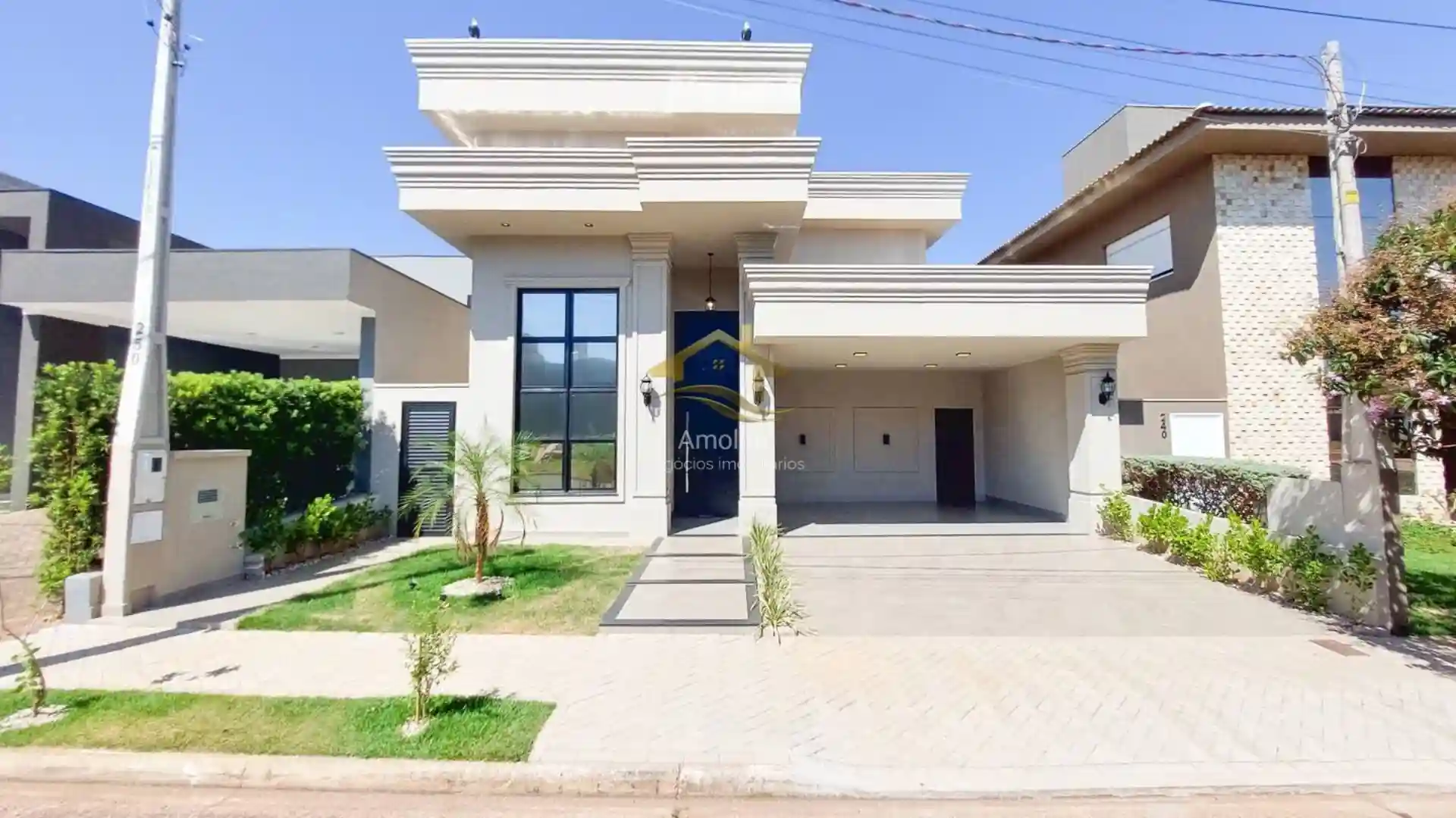 Casa de Condomínio com 3 quartos à venda, 215m² — foto 4 de 35