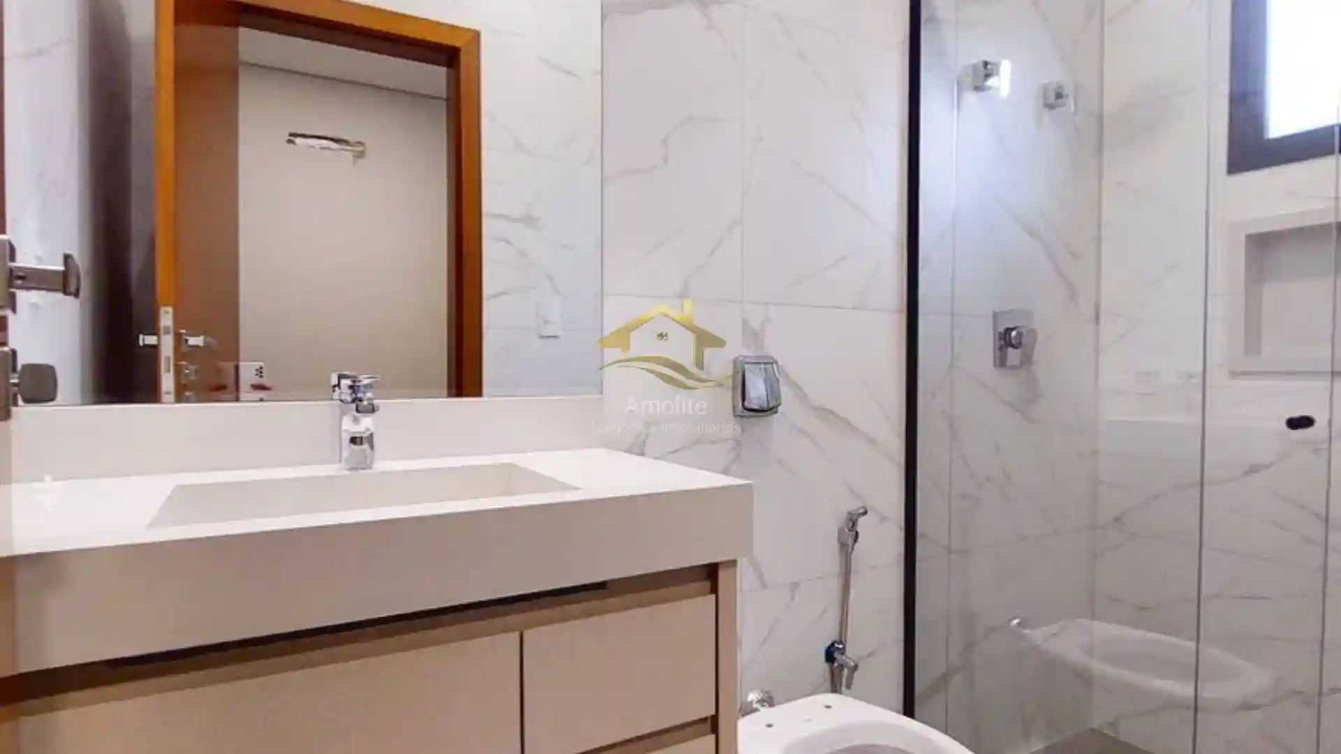 Casa de Condomínio com 3 quartos à venda, 215m² — foto 16 de 35