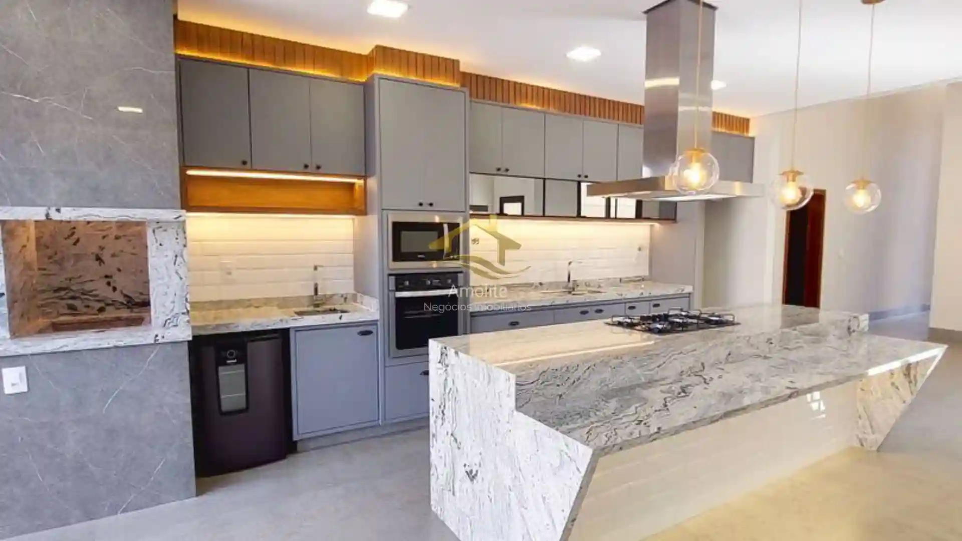Casa de Condomínio com 3 quartos à venda, 215m² — foto 27 de 35