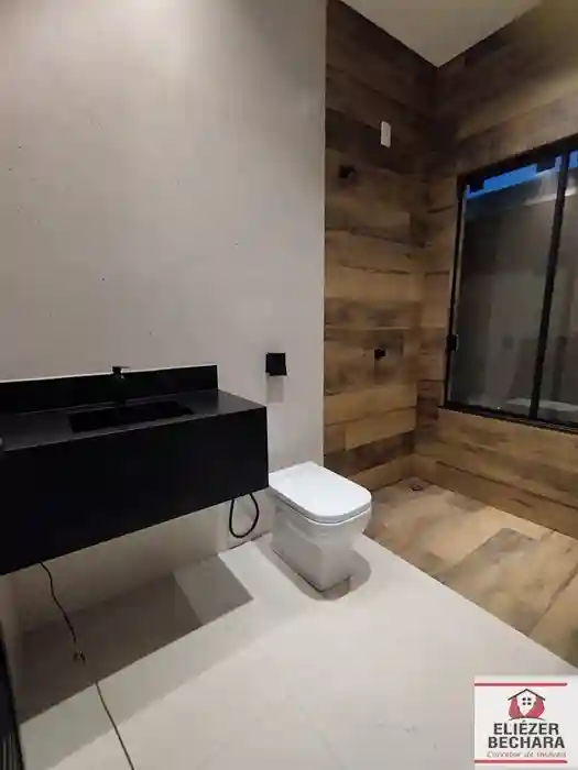 Casa de Condomínio com 3 quartos à venda, 220m² — foto 9 de 17