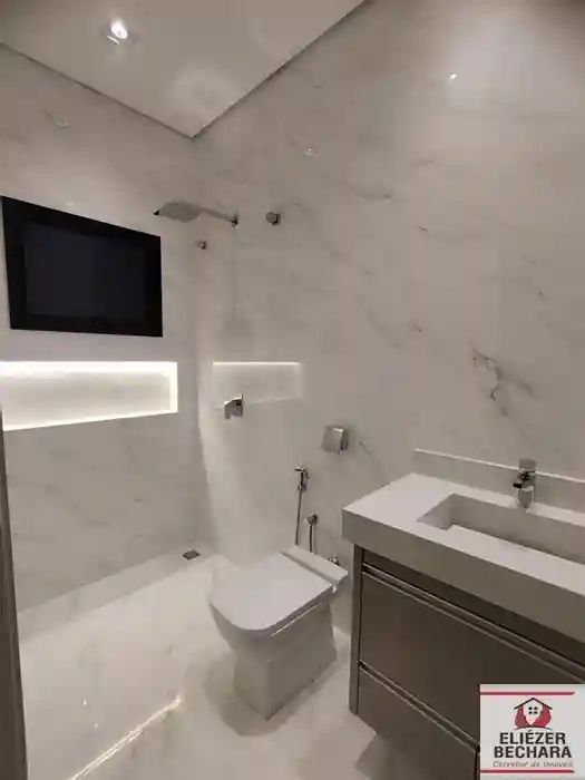 Casa de Condomínio com 3 quartos à venda, 220m² — foto 6 de 17