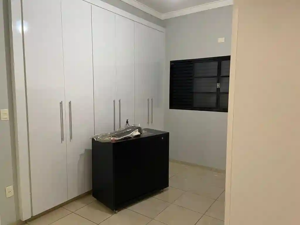 Casa com 3 quartos à venda, 250m² — foto 5 de 25