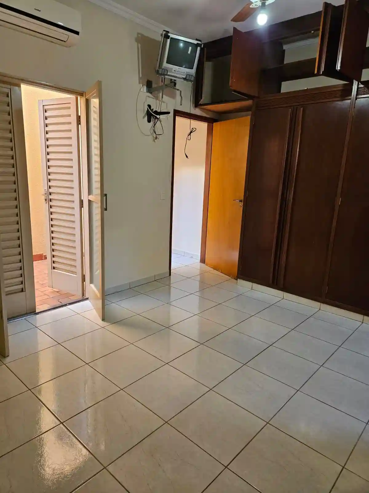 Casa com 3 quartos à venda, 135m² — foto 8 de 12