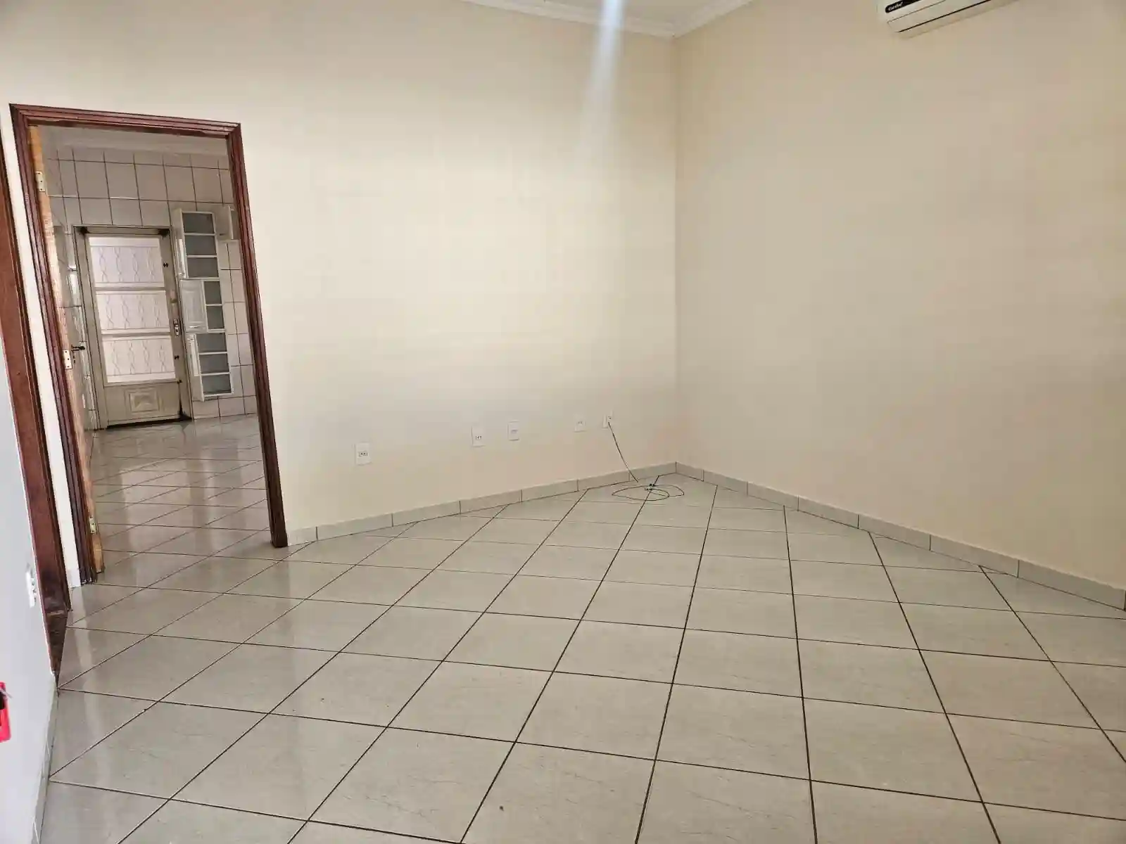 Casa com 3 quartos à venda, 135m² — foto 4 de 12