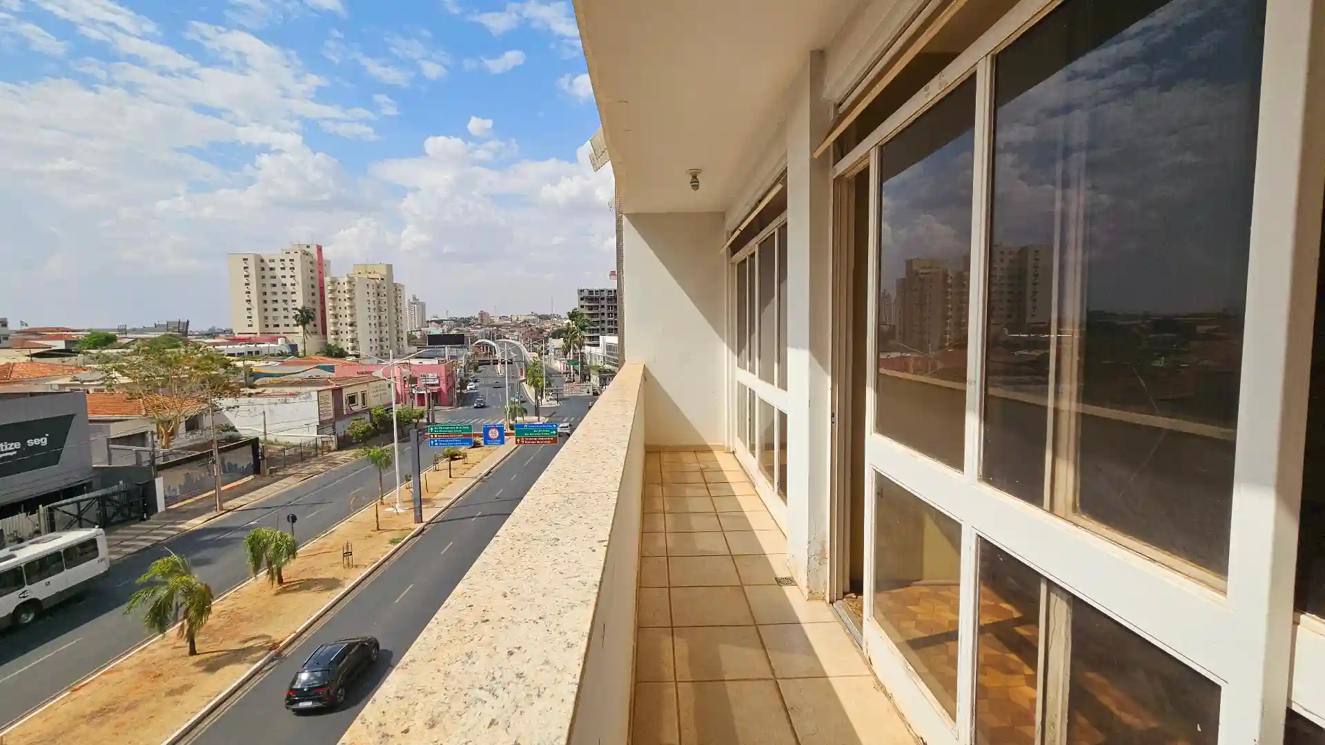 Apartamento com 3 quartos à venda, 150m² — foto 3 de 28