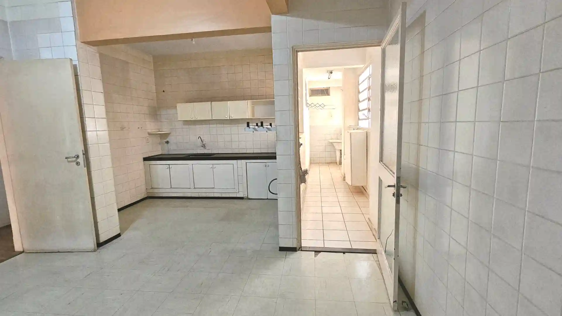 Apartamento com 3 quartos à venda, 150m² — foto 16 de 28