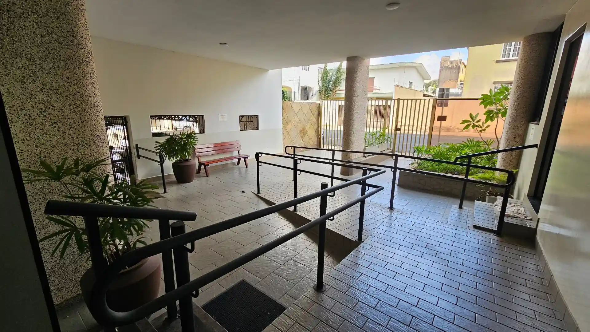 Apartamento com 3 quartos à venda, 150m² — foto 27 de 28