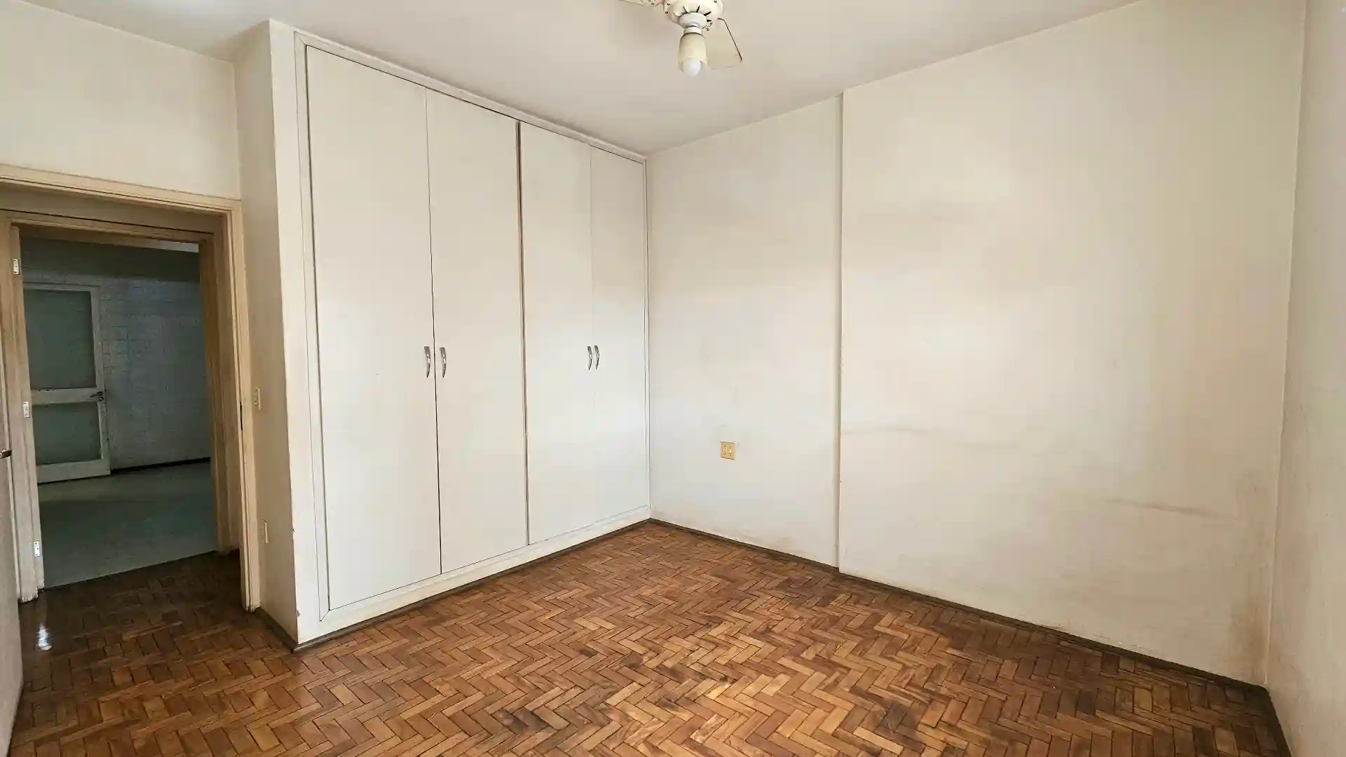 Apartamento com 3 quartos à venda, 150m² — foto 10 de 28