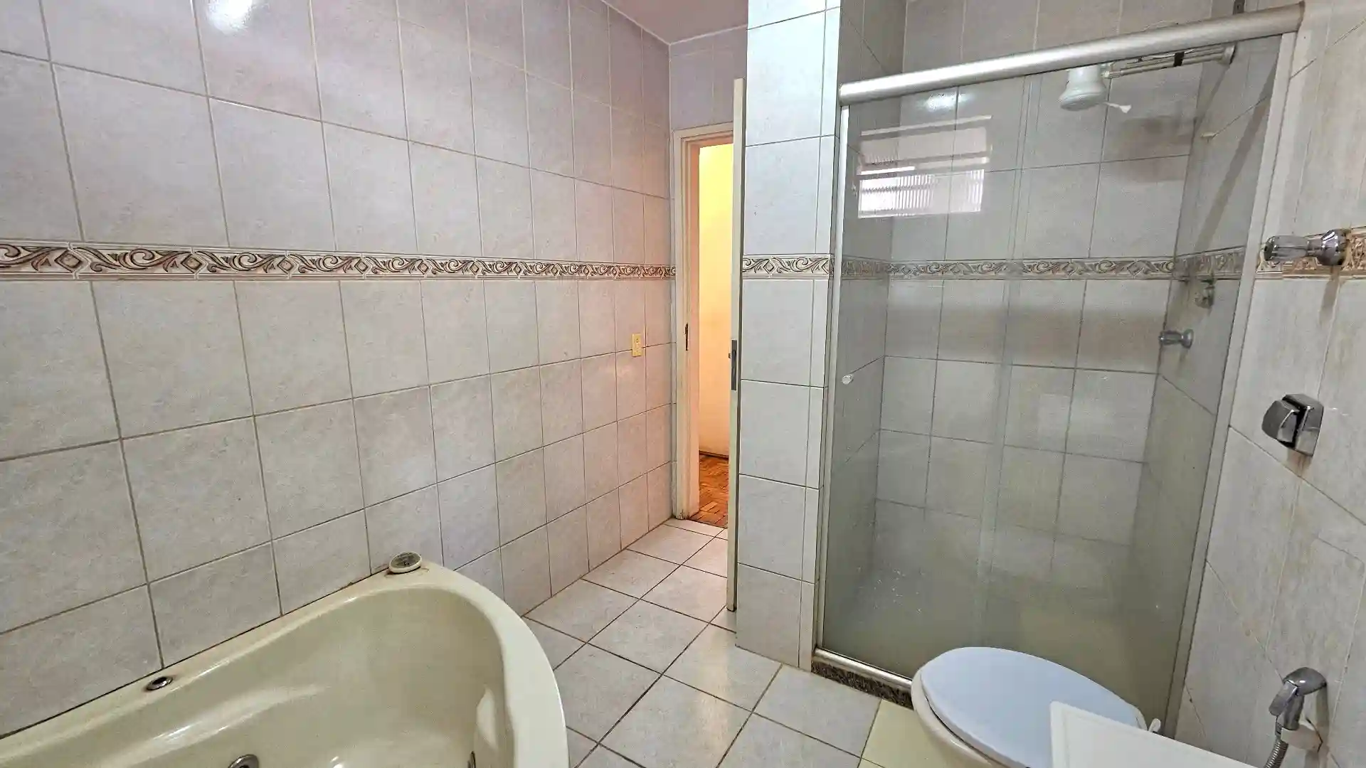 Apartamento com 3 quartos à venda, 150m² — foto 14 de 28