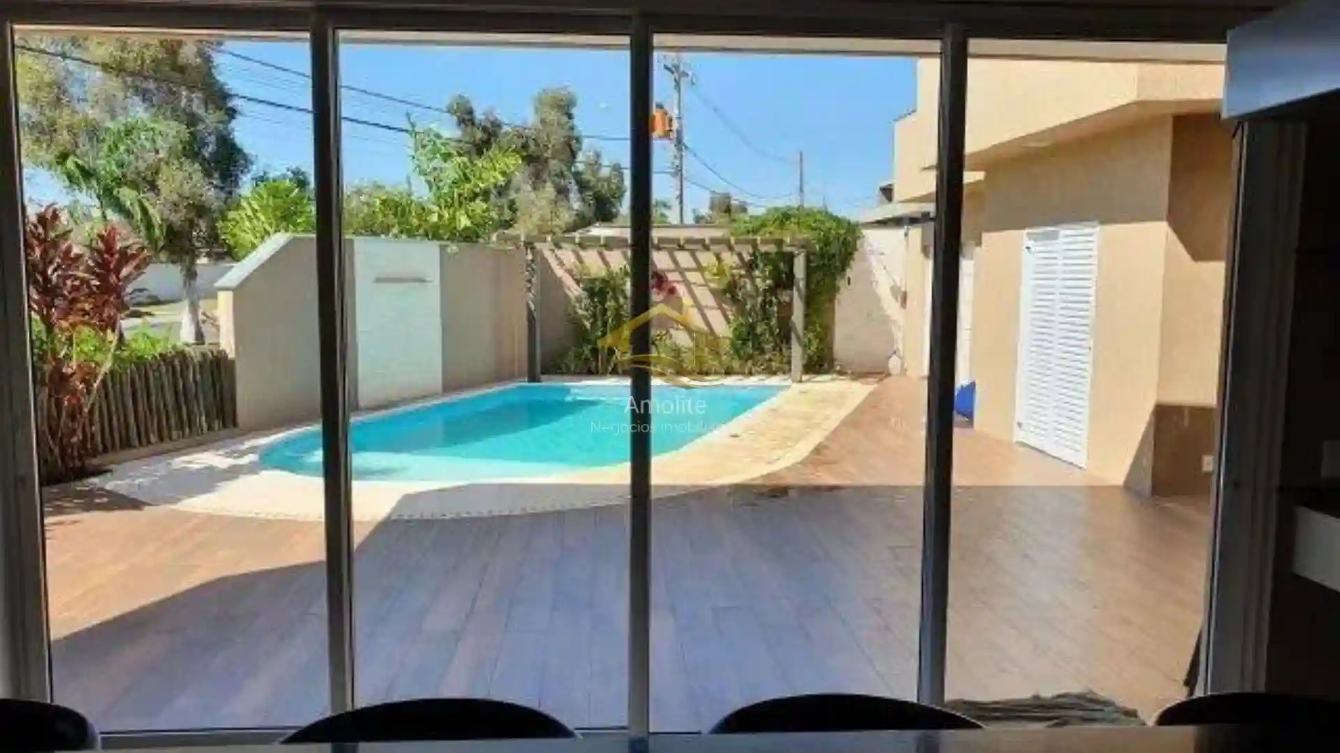 Casa de Condomínio com 4 quartos à venda, 240m² — foto 9 de 25