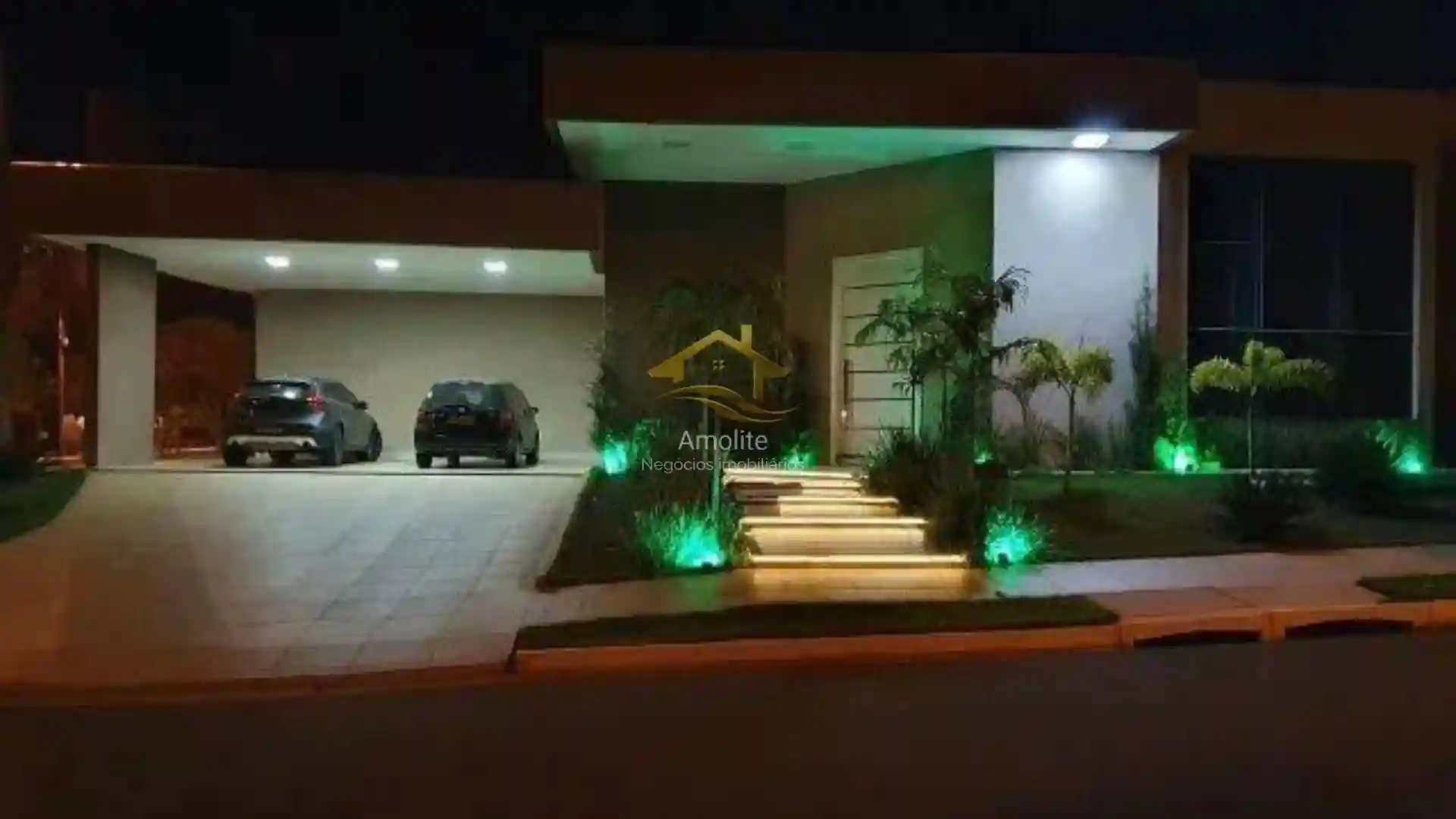 Casa de Condomínio com 4 quartos à venda, 240m² — foto 16 de 25