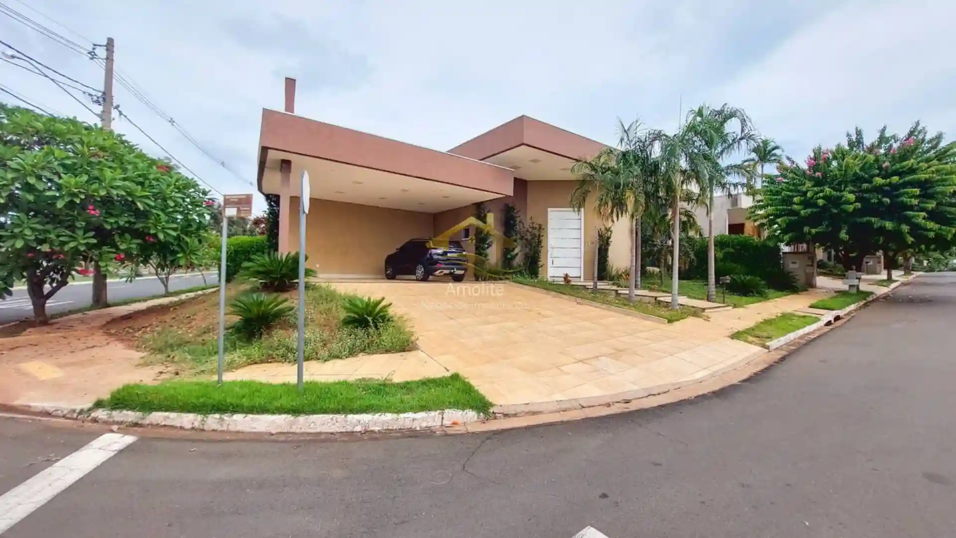 Casa de Condomínio com 4 quartos à venda, 240m² — foto 6 de 25