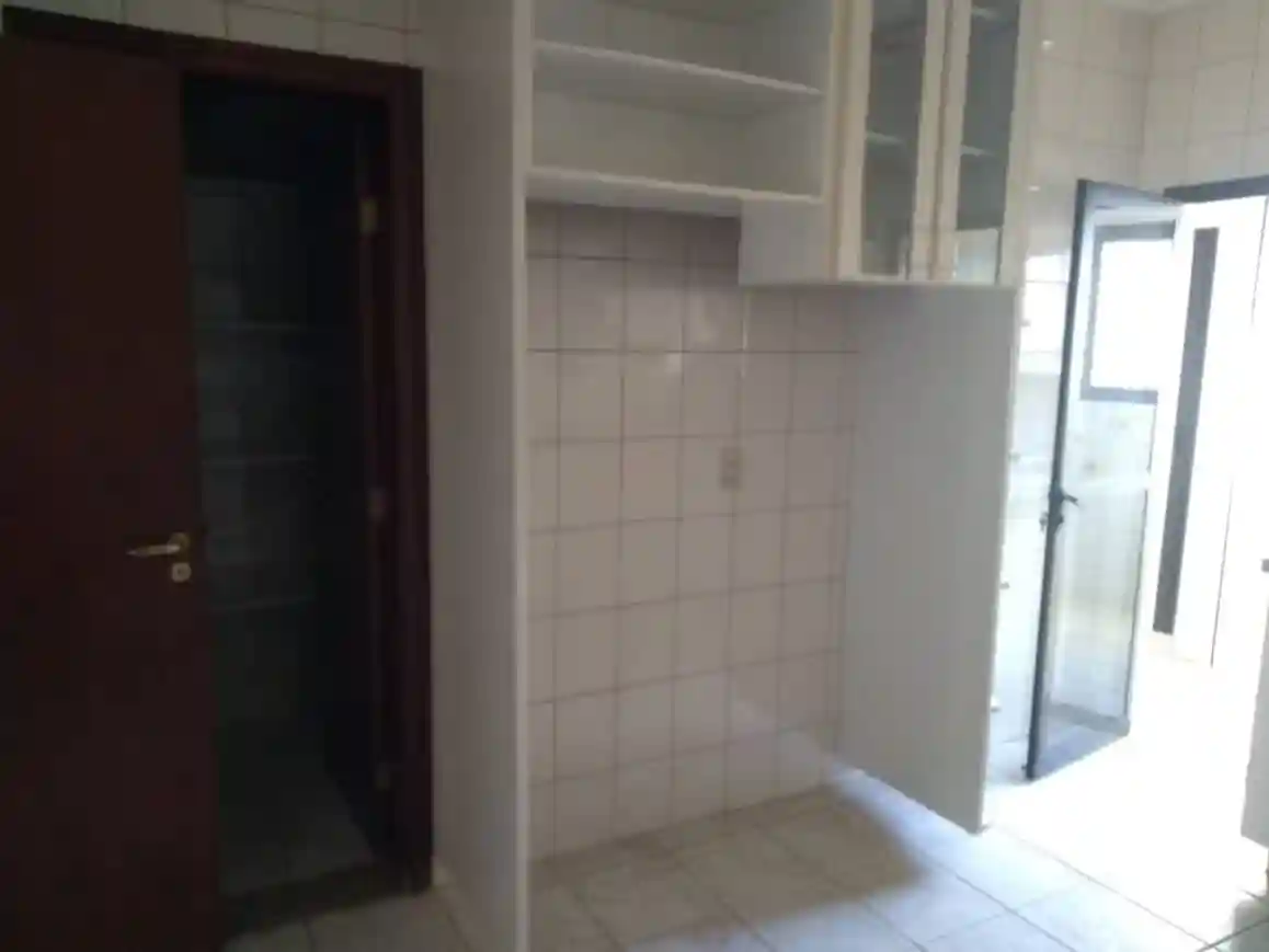 Apartamento com 3 quartos para aluguel, 175m² — foto 10 de 20