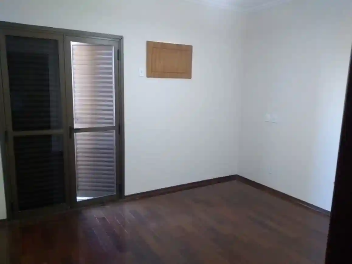 Apartamento com 3 quartos para aluguel, 175m² — foto 16 de 20