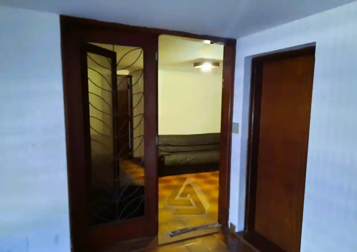 Casa Comercial com 4 quartos para aluguel, 600m² — foto 4 de 18