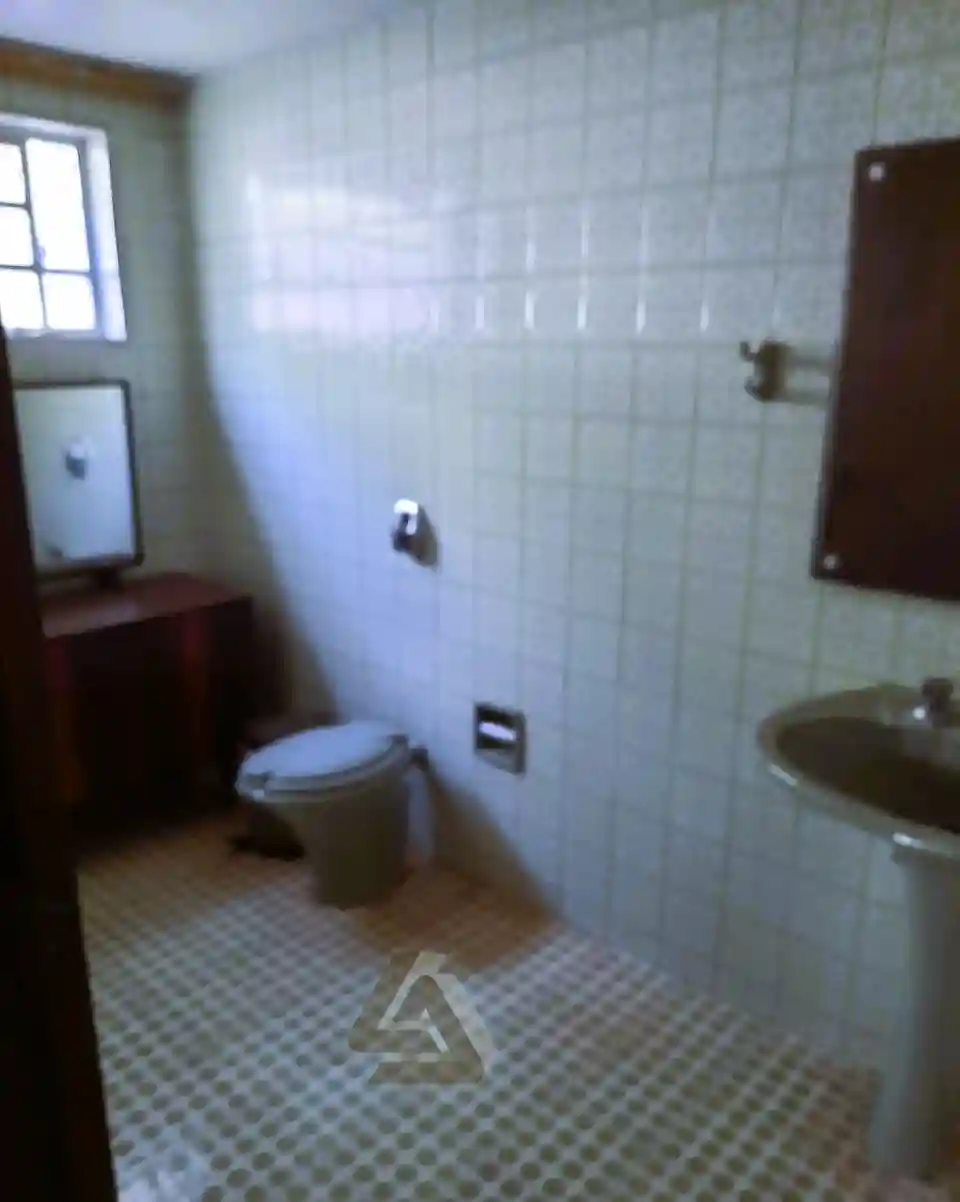 Casa Comercial com 4 quartos para aluguel, 600m² — foto 5 de 18