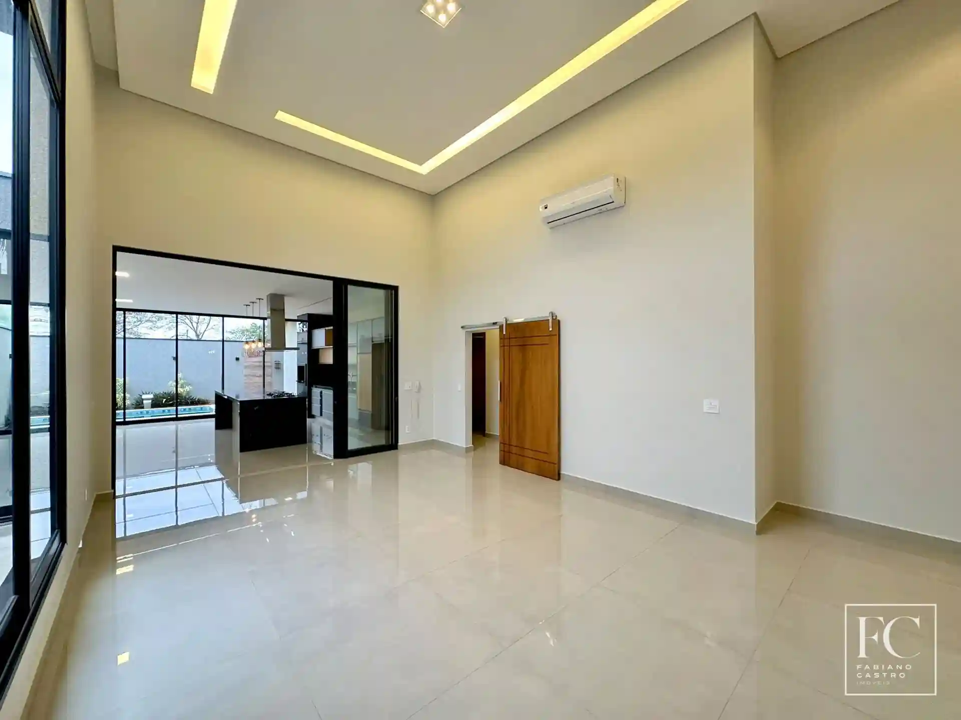 Casa de Condomínio com 3 quartos à venda, 240m² — foto 6 de 23