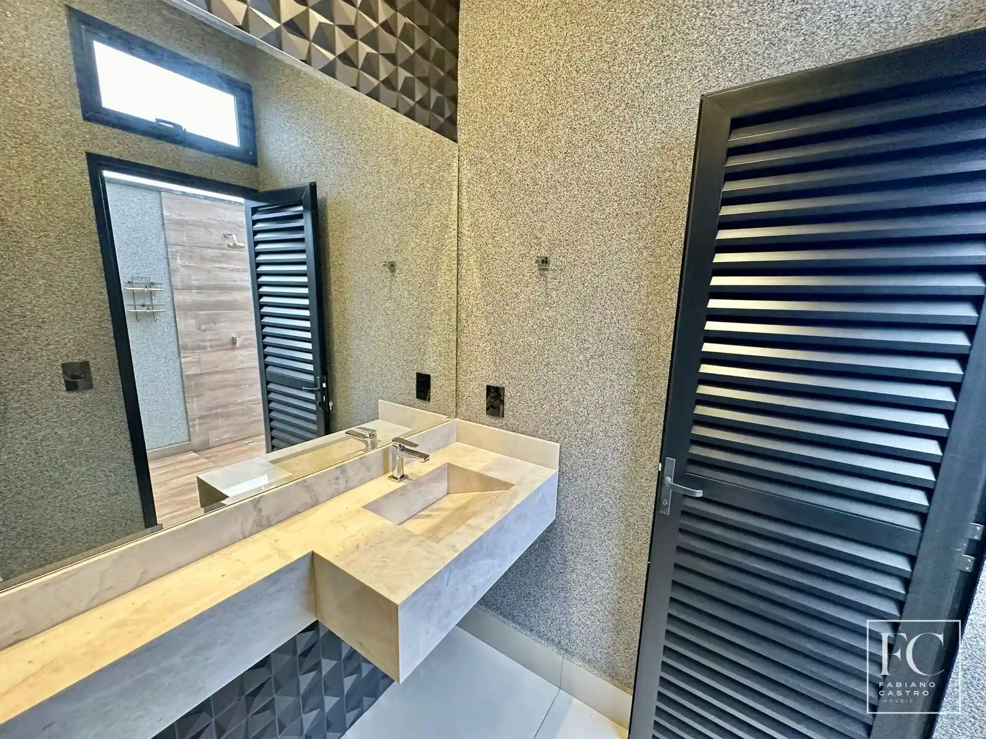 Casa de Condomínio com 3 quartos à venda, 240m² — foto 12 de 23