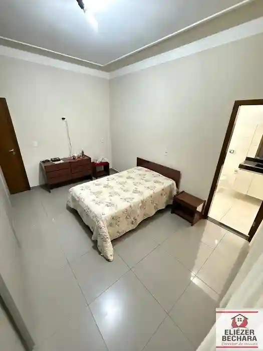 Casa com 3 quartos à venda, 136m² — foto 11 de 27