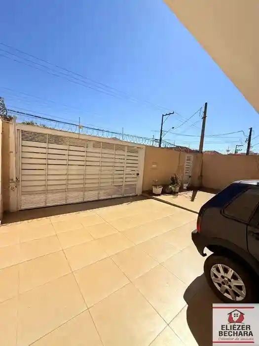 Casa com 3 quartos à venda, 136m² — foto 14 de 27